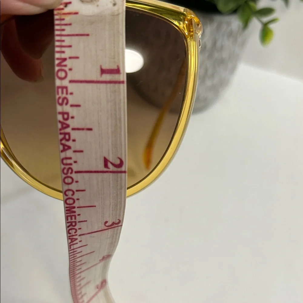 Fendi Gold-Toned Sunglasses - Picture 17 of 17